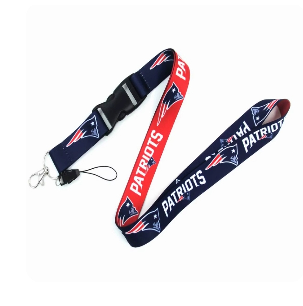 🆕️ 3/$15 New England Patriots 2pk Lanyards